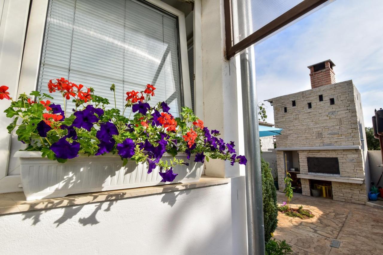 Apartamento Nena Sukošan Exterior foto