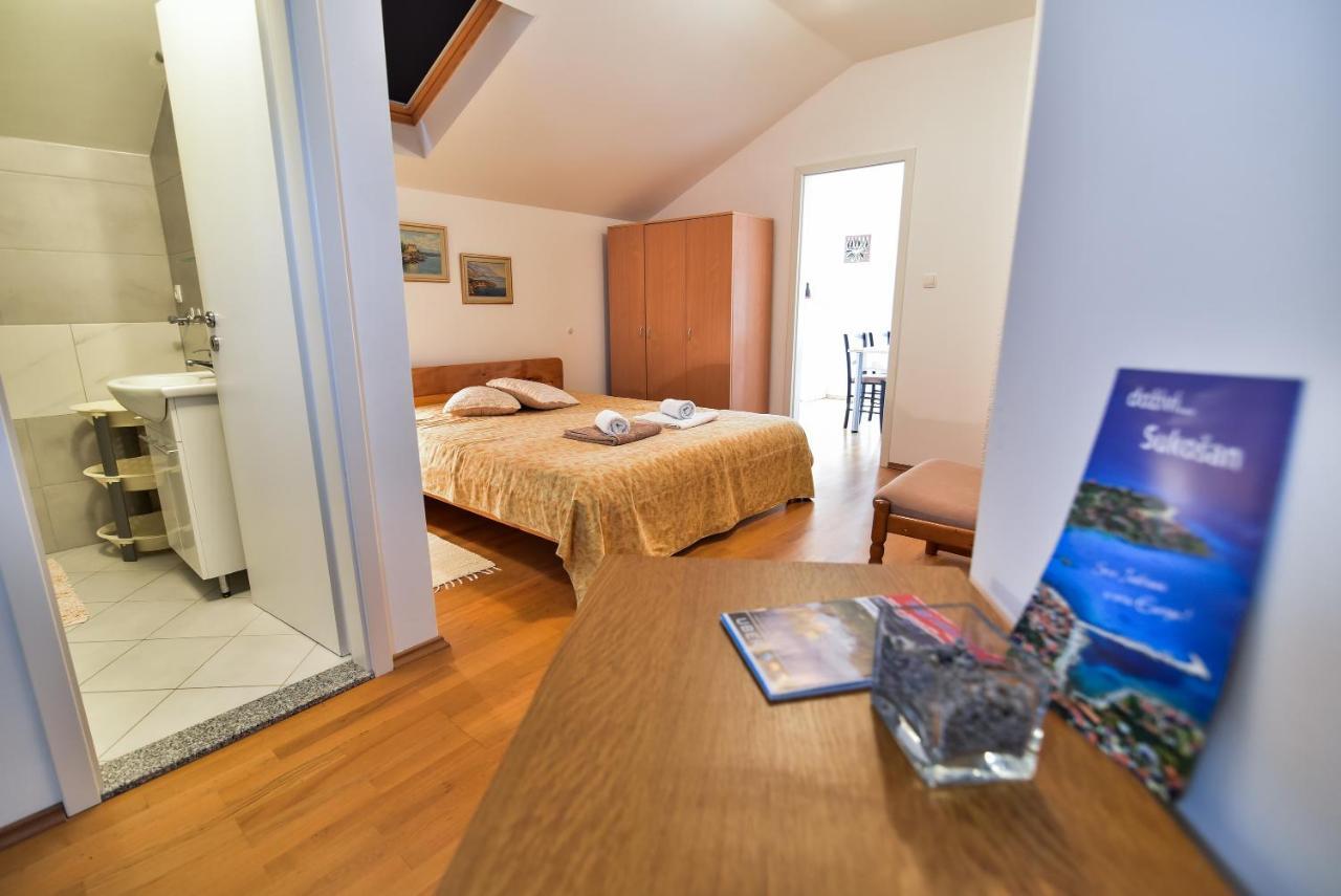 Apartamento Nena Sukošan Exterior foto
