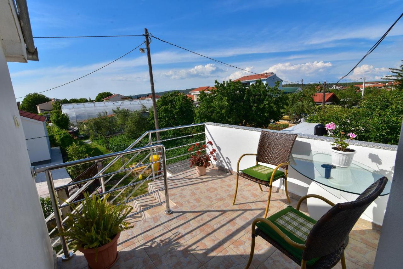 Apartamento Nena Sukošan Exterior foto