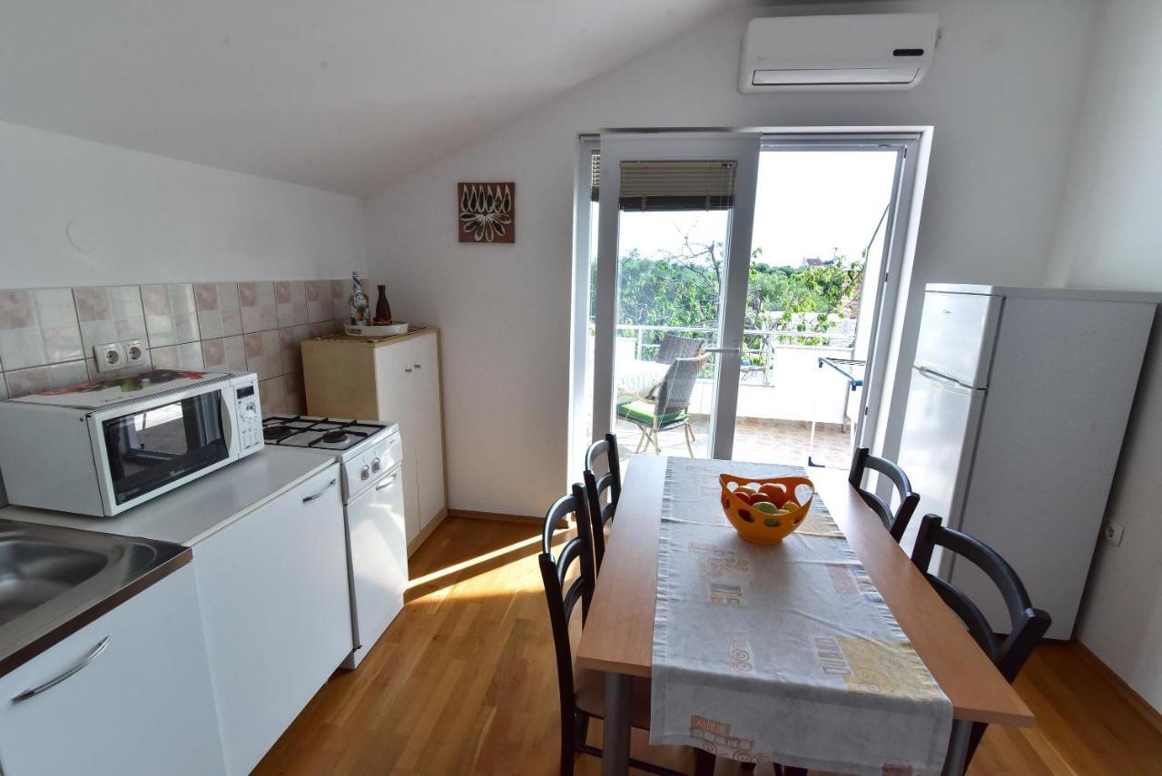 Apartamento Nena Sukošan Exterior foto