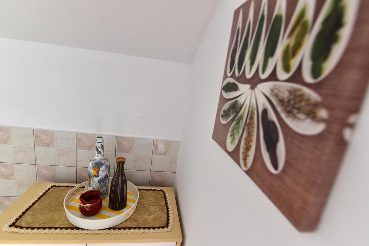 Apartamento Nena Sukošan Exterior foto