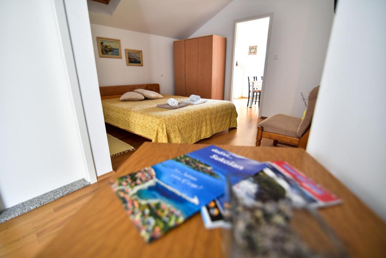Apartamento Nena Sukošan Exterior foto