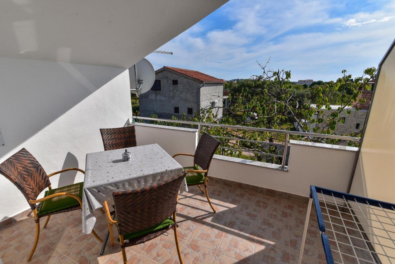 Apartamento Nena Sukošan Exterior foto